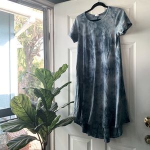 Lularoe Carly hi-low tie-dye print